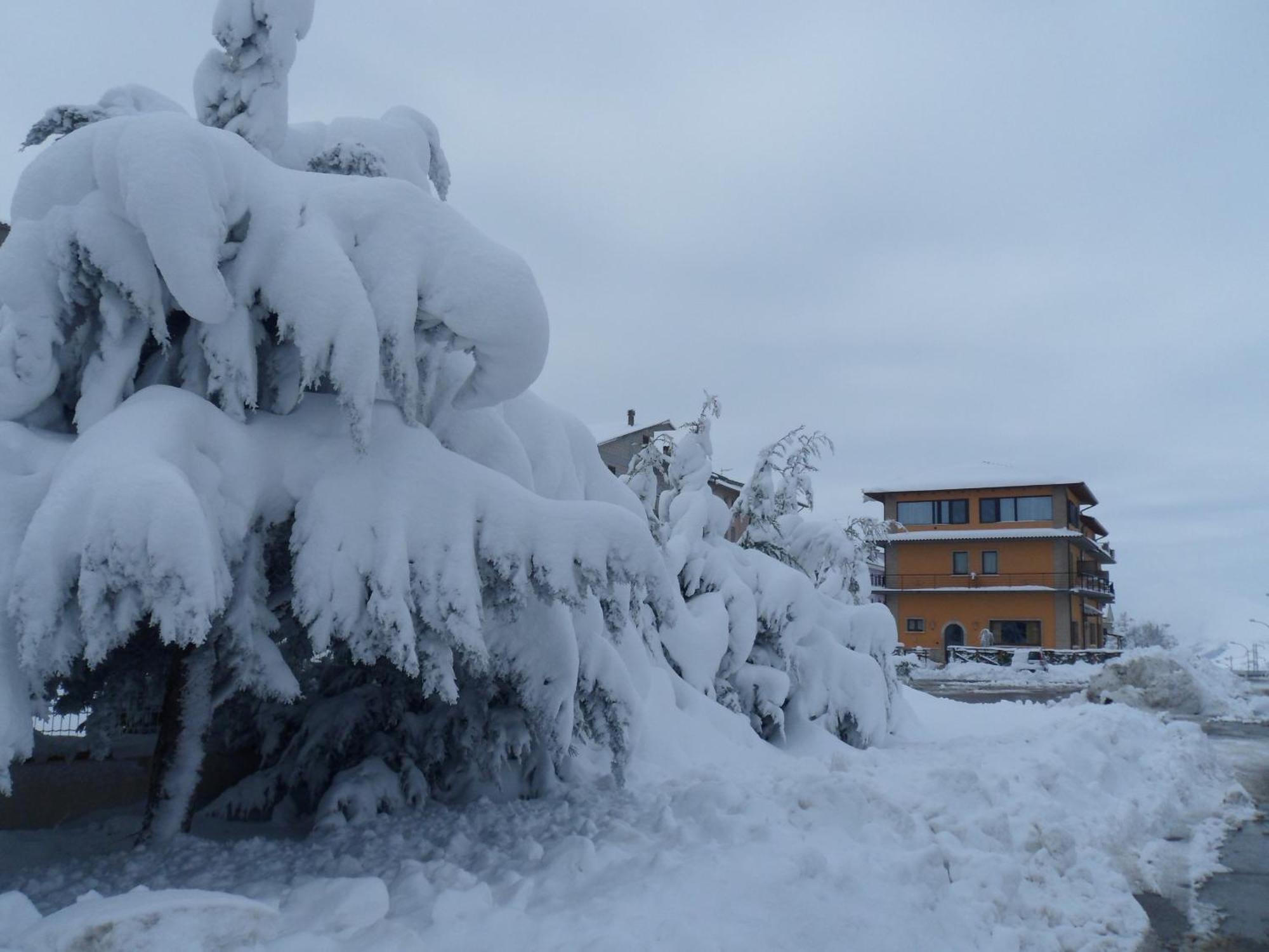 Hotel Michelangelo San Bartolomeo in Galdo Kültér fotó