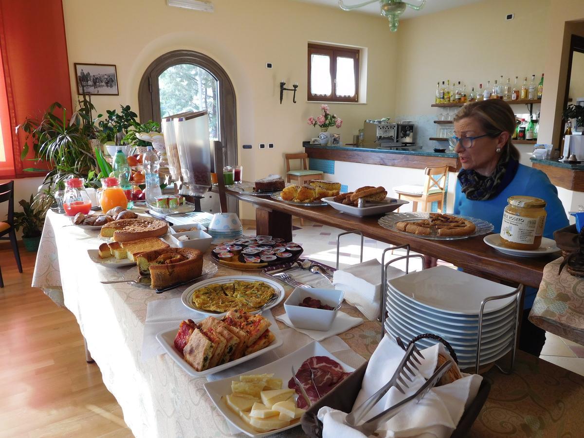 Hotel Michelangelo San Bartolomeo in Galdo Kültér fotó